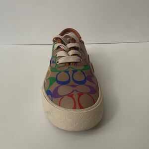limited edition 2022 pride coach shoes 5.5
